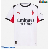 Camisa de Futebol AC Milan Christian Pulisic #11 Equipamento Secundário 2025-26 Manga Curta